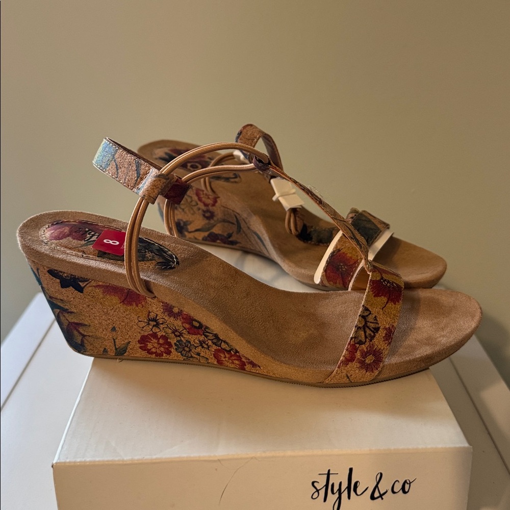 Style & Co Floral Print Cork Wedge Sandals - Picture 3 of 5